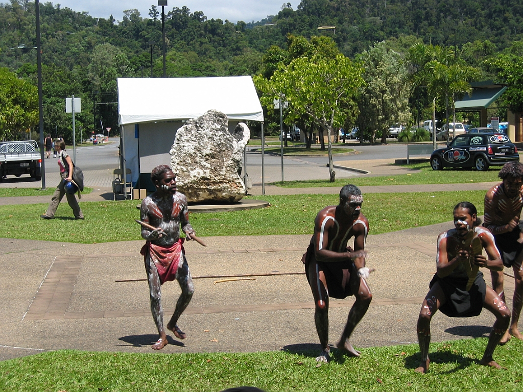 Cairns057 JCU Discovery Day.jpg